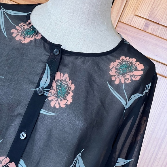 CAbi Large Black Floral Sheer Button Up Blouse Ruffle Sleeves Office Wear - Picture 5 of 9